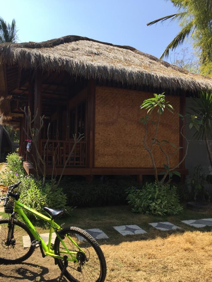 Welly Bungalow Τζίλι Τραγουανγκάν Εξωτερικό φωτογραφία