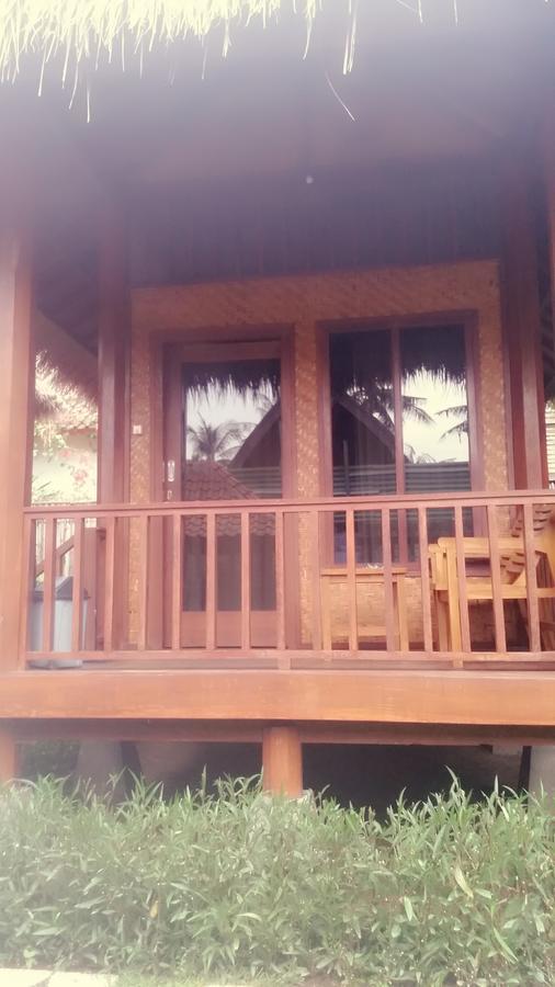 Welly Bungalow Τζίλι Τραγουανγκάν Εξωτερικό φωτογραφία